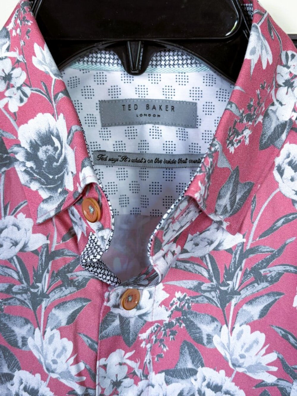 Women's Ted Baker Shirt S Pink/Gray Floral Short Sleeve Cotton Button Down - Picture 4 of 4